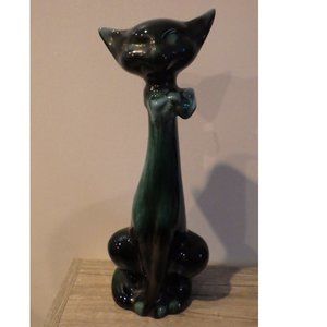 Large Blue Mountains Style Pottery Cat 12" w/bow